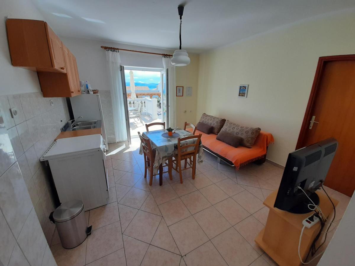 Apartments Pavelic Novi Vinodolski Exterior photo
