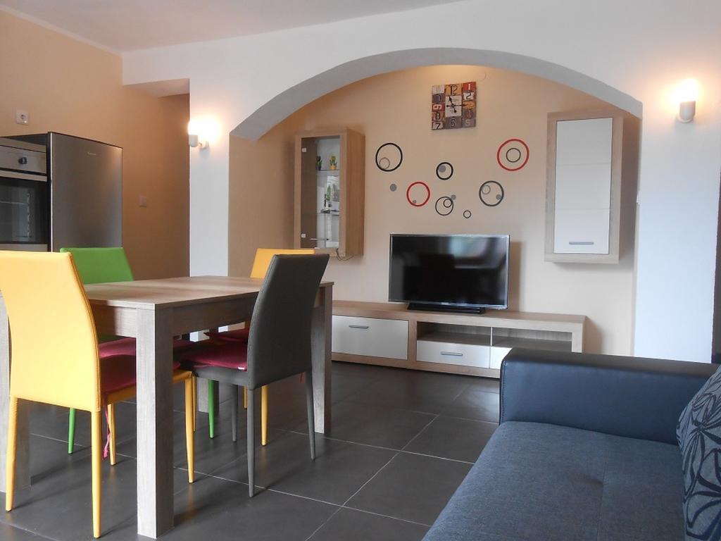 Apartments Pavelic Novi Vinodolski Room photo